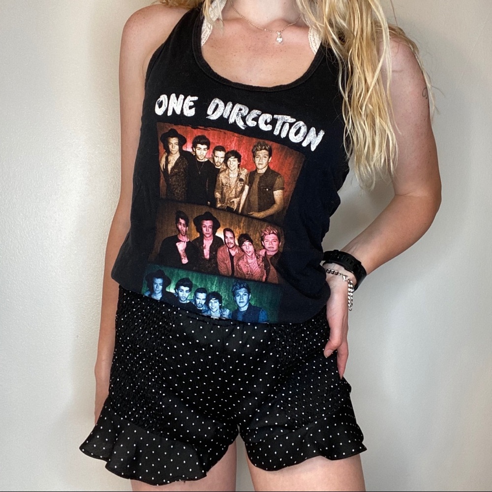 Black One Direction Tank Top (medium)